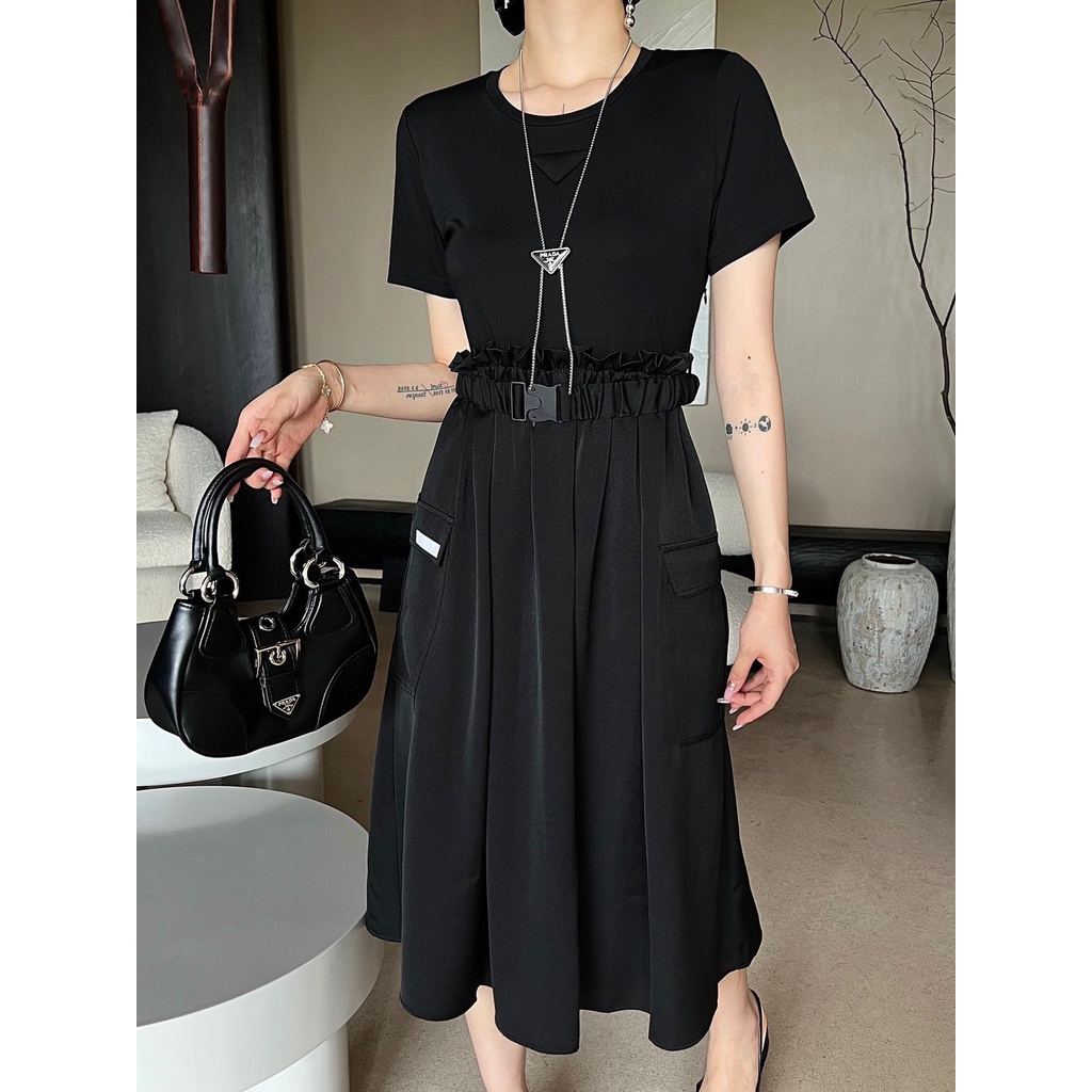 njym-pra-a-2023-autumn-and-winter-new-chest-triangle-decorative-waist-pleated-design-with-belt-dress-for-women-slimming