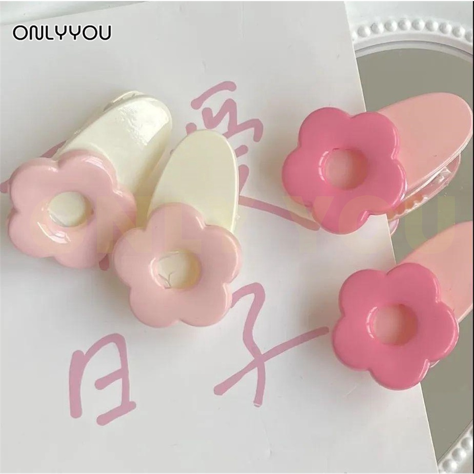 only-amp-you-กิ๊บติดผม-สไตล์เกาหลี-กิ๊บติดผมน่ารักๆ-กิ๊บติดผมดอกไม้-สีมาการองสวยๆน่ารักๆ-เครื่องประดับสําหรับผู้หญิง
