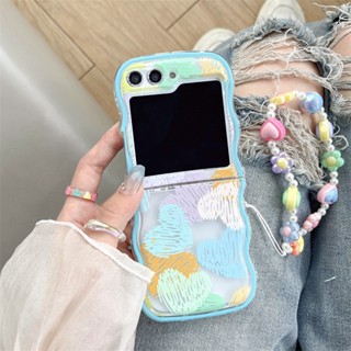 เคสโทรศัพท์มือถือแบบนิ่ม กันกระแทก ลายกราฟฟิตี้หัวใจ พร้อมสายโซ่คล้อง สําหรับ Samsung Galaxy Z Flip5 Z Flip 3 Flip 4 5G
