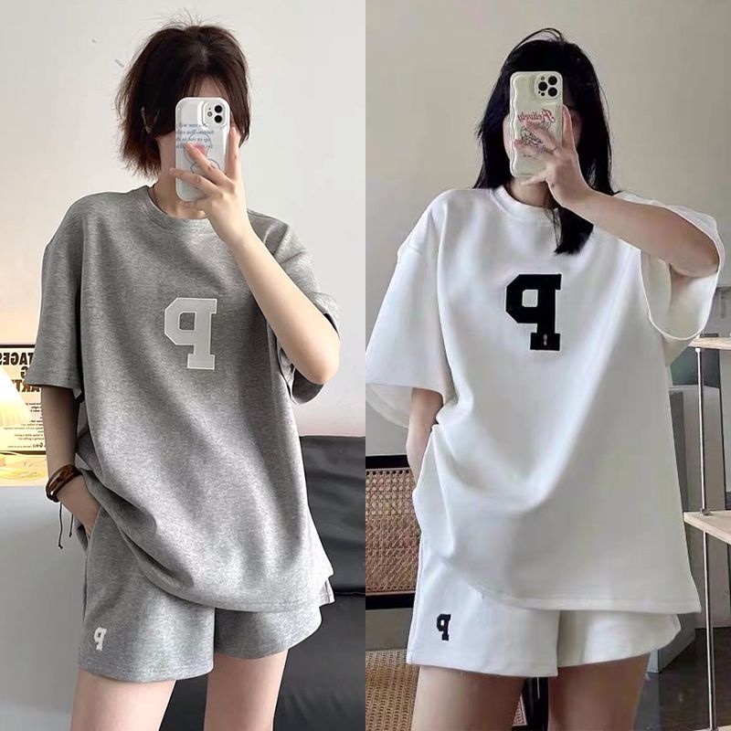 ชุดกีฬา-เสื้อแขนสั้น-กางเกงขาสั้น-ปักลาย-ทรงหลวม-เข้ากับทุกการแต่งกาย-แฟชั่นฤดูร้อน-สไตล์ตะวันตก-สําหรับผู้หญิง-จํานวน-2-ชิ้น