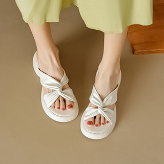 Aès  องเท้าแตะหญิง รองเท้าแตะ ลำลองสำหรับผู้หญิง พื้นรองเท้าหนามาก  ทันสมัย ทันสมัย fashion Korean Style B90H03X 36Z230909
