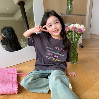พร้อมส่ง ขายดี เสื้อยืดลําลอง แขนสั้น ทรงหลวม พิมพ์ลายตัวอักษร สไตล์เกาหลี ญี่ปุ่น เข้ากับทุกการแต่งกาย แฟชั่นฤดูร้อน สําหรับเด็กผู้หญิง