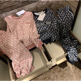 ❤️❤️【พร้อมส่ง】❤️❤️ เสื้อกันหนาว มีฮู้ด พิมพ์ลาย DIO พร้อมกางเกง สําหรับผู้หญิง 2023