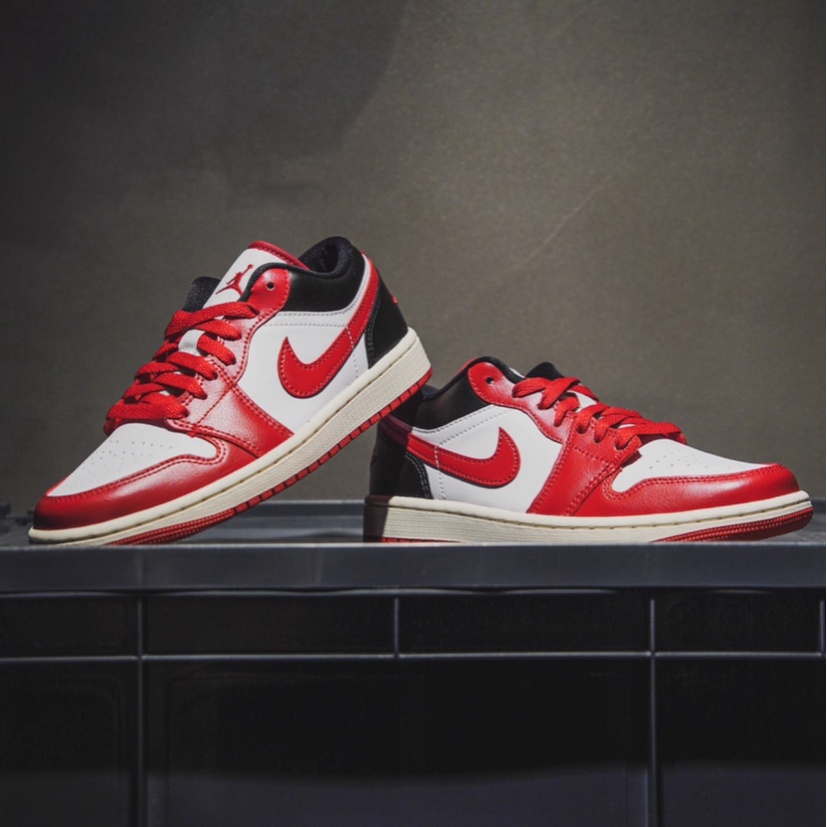 jordan-air-jordan-1-low-black-and-white-red