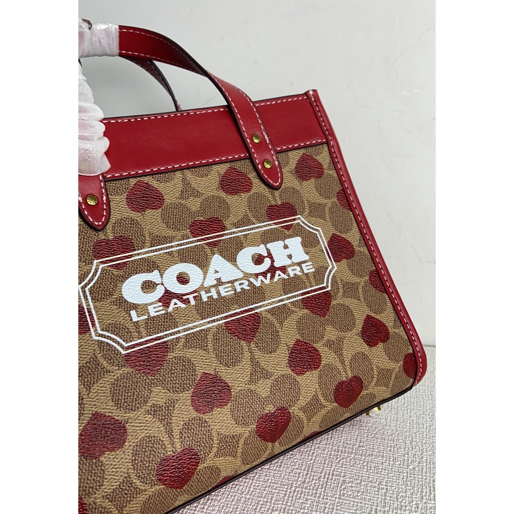 coach-cf127-c8391-field-tote-22-กระเป๋าสะพายผู้หญิง-กระเป๋าถือ-ความจุสูง-รูปหัวใจ-กระเป๋าช้อปปิ้ง-วันวาเลนไทน์-127-8391