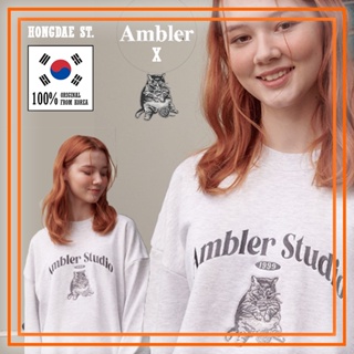 📦พร้อมส่ง Ambler - ของแท้ 100% - UNISEX Fat Cat Overfit Juri เสื้อกันหนาว สีขาว T-shirt