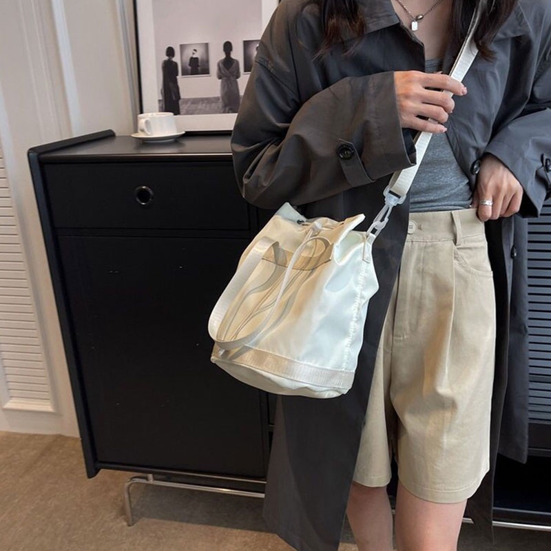ซองกันน้ำเชือกไนล่อนกระเป๋าเอกสารสีทึบผ้าใบกระเป๋าสะพาย