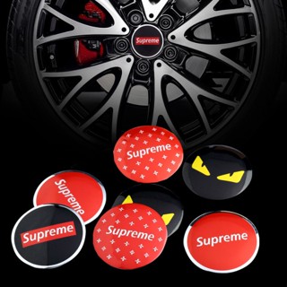 สติกเกอร์โลหะ Supreme 1 ชิ้น และสติกเกอร์แม่เหล็กติดรถยนต์