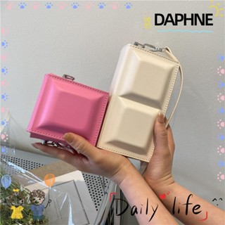 Daphne กระเป๋าสะพายไหล่ หนัง PU ทรงสี่เหลี่ยม ลายตารางหมากรุก ขนาดเล็ก สีพื้น สําหรับสตรี