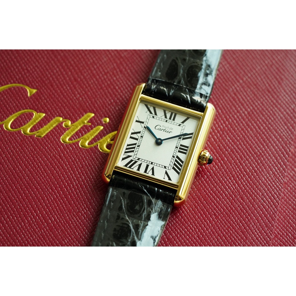 พรี-ราคา10900-cartier-tank-must-de-หนังแท้-นาฬิกา-ผู้หญิง-นาฬิกาควอตซ์-gold-23-30mm