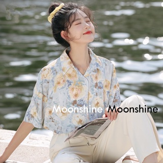 Moon  เสื้อลายดอก เสื้อฮาวายหญิง แฟชั่น แบบหลวม 2023 NEW Chic ทันสมัย ทันสมัย Korean Style A25K0QB 36Z230909