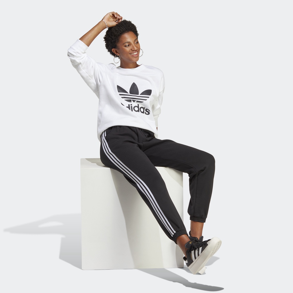 adidas-ไลฟ์สไตล์-กางเกงจ็อกเกอร์ทรงเรกูลาร์-adicolor-classics-3-stripes-ผู้หญิง-สีดำ-ib7457