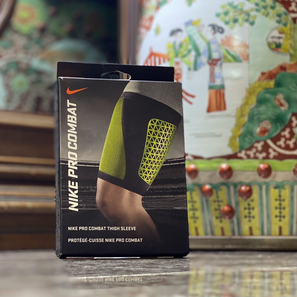 nike pro hyperstrong thigh sleeve 3.0