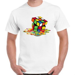 ขายดี เสื้อยืดลําลอง แขนสั้น พิมพ์ลาย Melting Rubik`S Cube Game สไตล์เรโทร สําหรับผู้ชาย ของขวัญ 989136