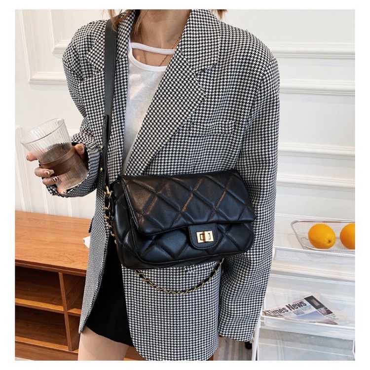 classic-chanel-style-กระเป๋าสะพายข้าง-กระเป๋าแฟชั่น-เกาหลี-พรีเมียม-ราคาถูก-พร้อมส่ง-ใช้ได้ทุกวัน-งานเนียบ-สวยงานดี-hot