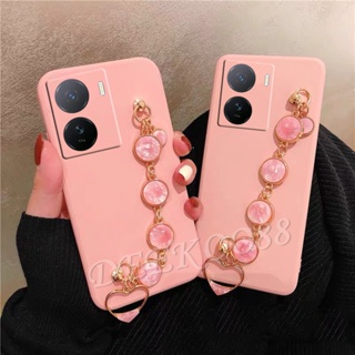 เคสโทรศัพท์มือถือ ซิลิโคนนิ่ม TPU กันกระแทก พร้อมสายโซ่คล้อง สําหรับ VIVO iQOO Z7x Z7 V27 V27e X90 Pro Y02A 5G 4G 2023 IQOOZ7X