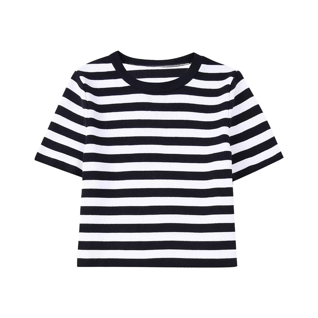 uibey-เสื้อถัก-คอกลม-แขนสั้น-ลายทาง-กระโปรงยาวครึ่งหนึ่ง-3560