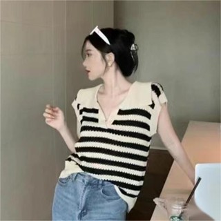 เสื้อกันหนาว คอวี แขนสั้น ลายทาง สีคอนทราสต์ แฟชั่นฤดูร้อน สําหรับผู้หญิง U4WK