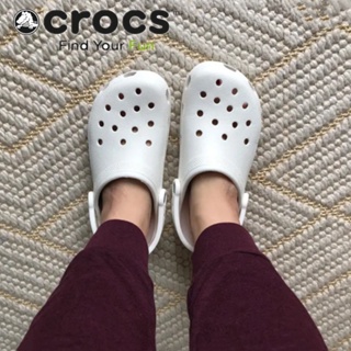 Buy 1 pair get 4 Jibbitzs free รองเท้า Classic Crocs Clog หิ้วนอก ถูกกว่าshop✨(สินค้าพร้อมจัดส่งจากไทย)✨