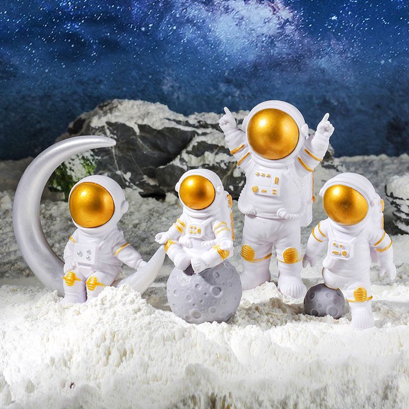 creative-4-ชิ้น-เซ็ต-astronaut-astronaut-desktop-ornament-spaceman-astronaut-desktop-decoration-model-children-birthday-party-gift-home-accessories-cod
