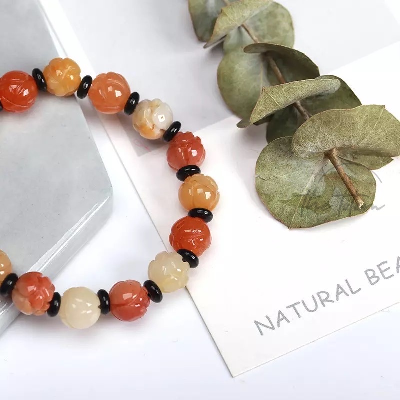 กำไลหิน-the-totem-rose-honey-jade-หยกน้ำผึ้งแกะลาย-ep-32-bracelet