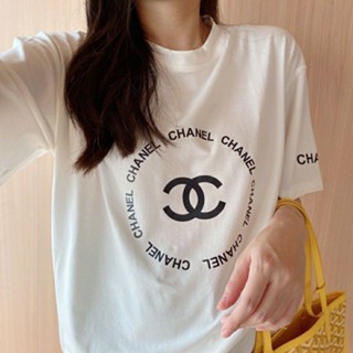 เสื้อยืดแขนสั้น คอปก พิมพ์ลายตัวอักษร โลโก้ คุณภาพสูง แฟชั่นสําหรับผู้ชาย และผู้หญิง
