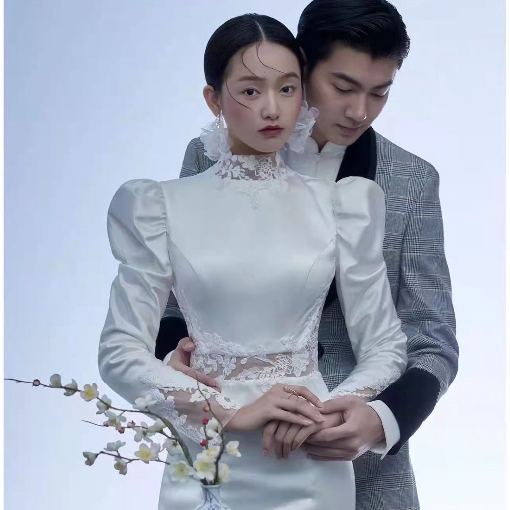 ชุดแต่งงานเรียบง่าย-สไตล์จีน-ใหม่-เจ้าสาว-ผ้าซาติน-สนามหญ้า-งานแต่งงาน-ฮันนีมูน-ท่องเที่ยว-แสดง-แฟชั่น-ชุดเดรสยาวสีขาว