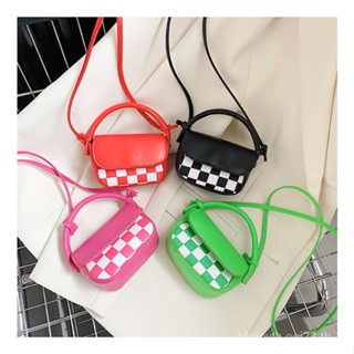 👛พร้อมส่ง 👛 กระเป๋าสะพายไหล่ที่สวยงามและน่ารักหนัง PU สำหรับผู้หญิง SM96325
