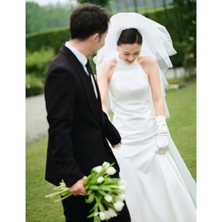 ชุดแต่งงานเรียบง่าย ผ้าซาติน แฟชั่นใหม่ เจ้าสาวริมทะเล สนามหญ้า งานแต่งงาน ฮันนีมูน ภาพท่องเที่ยว ชุดเดรสสีขาว