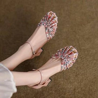 🍋รองเท้าส้นสูงสไตล์สาน รองเท้าแตะผู้หญิง รุ่นใหม่สวยมาก 🐊 สูง1-2นิ้ว