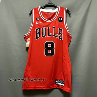 【คุณภาพสูง】ใหม่ ของแท้ NBA Chicago Bulls ปี 2022-23 สําหรับผู้ชาย #8 เสื้อกีฬาแขนสั้น ลายทีม Zach LaVine Icon Edition สีแดง