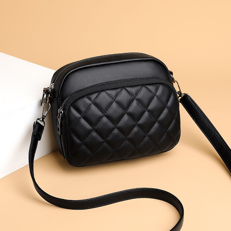 ladies-temperament-small-bag-female-2023-new-diamond-lattice-simple-soft-leather-woman-shoulder-shoulder-mini-bag-small-fragrant-wind