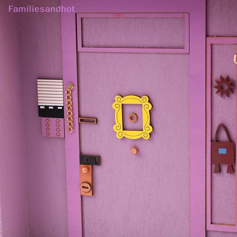 familiesandhot-gt-พวงกุญแจเพื่อน-กรอบประตู-สีม่วง-ที่แขวนประตู-เพื่อน-ตกแต่งบ้าน-ตกแต่งผนังได้ดี