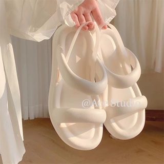 ภาพขนาดย่อของภาพหน้าปกสินค้าAceStudio รองเท้าผู้หญิง รองเท้าแตะลิ่ม ผญ แฟชัน รองเท้าหัวโต23041906 จากร้าน b_hapyth.ooi36.th บน Shopee