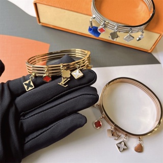 สี่ใบโคลเวอร์ สร้อยข้อมือ สเตนเลส สําหรับผู้หญิง แฟชั่น อารมณ์ หรูหรา ทอง สร้อยข้อมือ อุปกรณ์เสริมหญิง