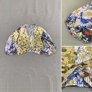 Zara เสื้อเชิ้ตแขนสั้น คอวี ลําลอง เข้ารูป พิมพ์ลาย แฟชั่นฤดูร้อน 23 สําหรับผู้หญิง