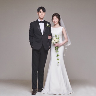 สไตล์เกาหลี ชุดแต่งงานที่เรียบง่าย ผ้าซาติน ใหม่ แขนกุด แฟชั่น เจ้าสาว สนามหญ้า งานแต่งงาน ฮันนีมูน ท่องเที่ยว ชุดเดรสสีขาว