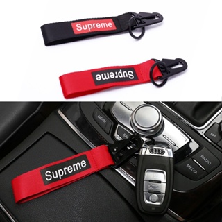 พวงกุญแจรถยนต์ จี้แบรนด์ Supreme แบบสร้างสรรค์