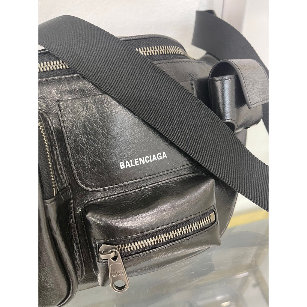 พรี-ราคา6000-balenciaga-92242-หนังแท้-กระเป๋าสะพายข้าง-กระเป๋า-คาด-เอว-39-9-17-8-9-9cm