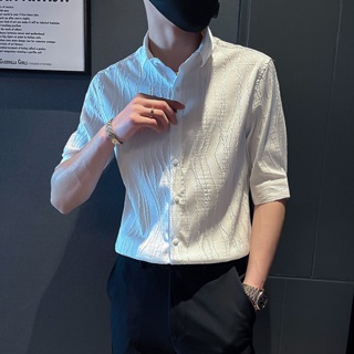 BeCoolMan-สไตล์เกาหลี เสื้อเชิ้ตสีขาวสำหรับผู้ชาย ลายทางเกรดสูง สไตล์ธุรกิจแบบสบายๆ เข้ารูป หล่อ