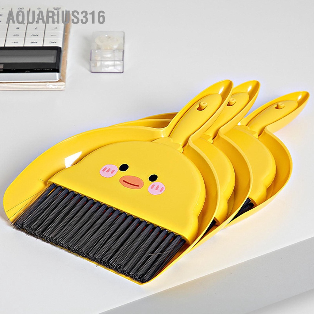 aquarius316-ชุดที่โกยผงไม้กวาดตั้งโต๊ะ-2-in-1-ที่โกยผงขนาดเล็กพร้อมชุดแปรงสำหรับทำความสะอาดโต๊ะโซฟาที่บ้าน