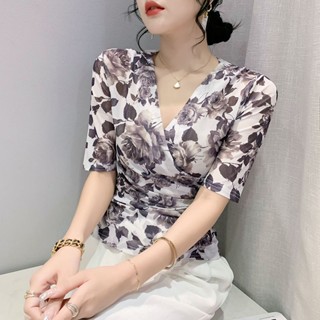 [Fashion Recommendation] เสื้อยืด คอวี แขนห้าส่วน ผ้าโปร่ง พิมพ์ลาย เซ็กซี่ แฟชั่นฤดูร้อน สไตล์ยุโรป สําหรับผู้หญิง