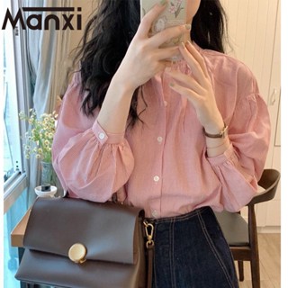 Manxi เสื้อเชิ้ตผู้หญิง เสื้อสาวอวบ สะดวกสบาย  มีความรู้สึกของการออกแบบ A95K024