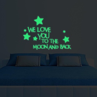 สติกเกอร์ติดผนัง พิมพ์ลายตัวอักษร WE LOVE YOU TO THE MOON AND BACK แบบเรืองแสง สําหรับตกแต่งห้องคู่รัก