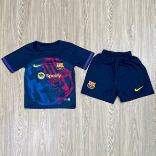 ชุดฟุตบอลเด็ก ทีม Barcelona ได้ทั้งชุด (เสื้อ+กางเกง) เกรด AAA งานคุณภาพ