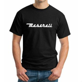 ขายดี Gildan เสื้อยืด ผ้าฝ้าย 100% พิมพ์ลายโลโก้ Maserati Font สีดํา สําหรับผู้ชาย 665696