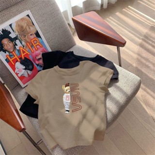 เสื้อยืดแขนสั้น ผ้าฝ้าย แบบเข้ารูป แฟชั่นฤดูร้อน สําหรับผู้หญิง
