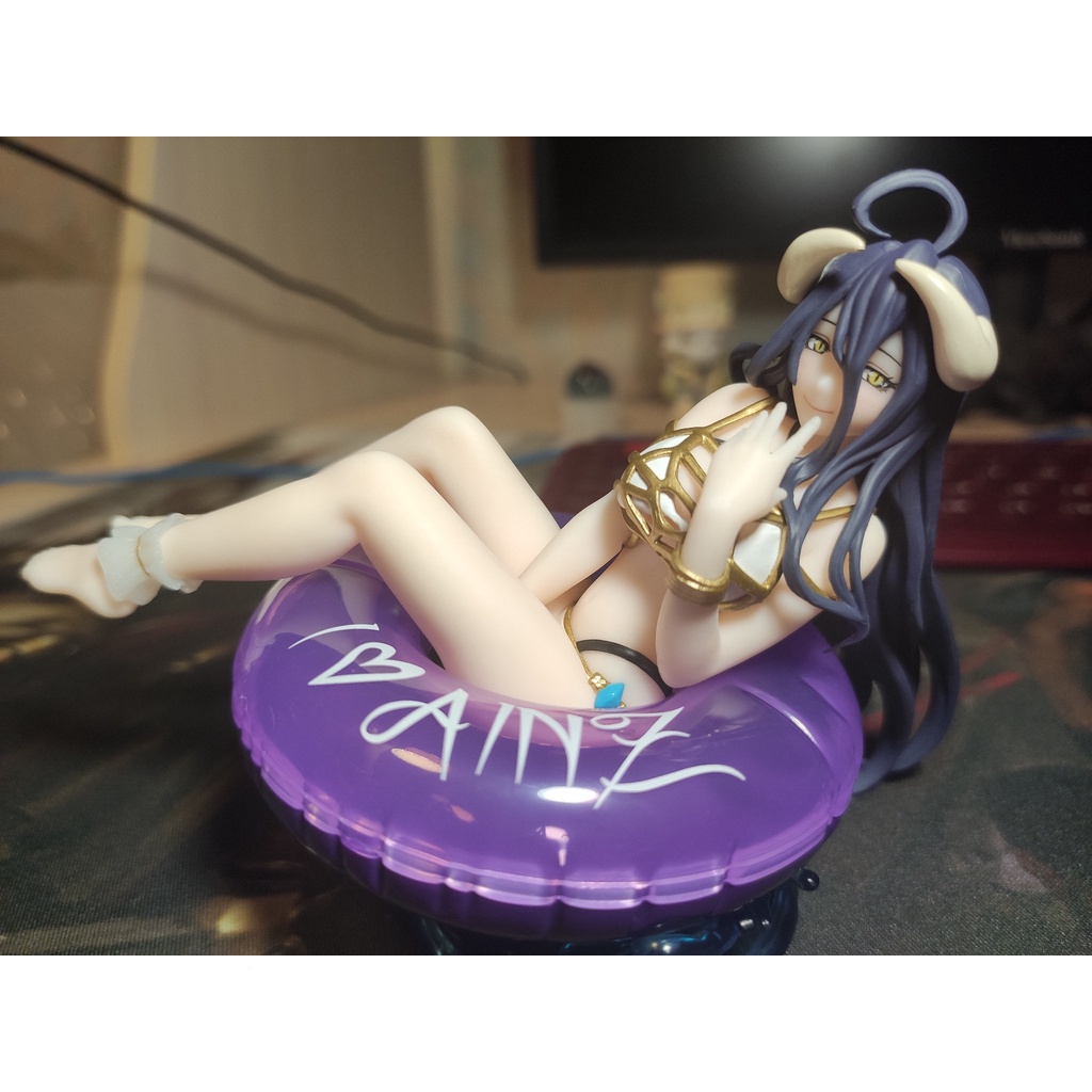 overlord-albedo-figure-with-9-cm-pvc-swimming-pool