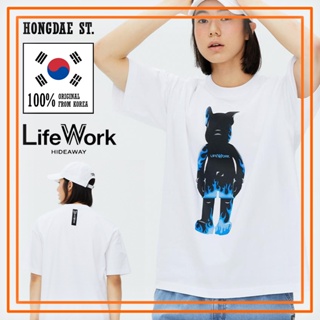 📦พร้อมส่ง Lifework - ของแท้ 100% - UNISEX เสื้อยืดแขนสั้น ลายฟลามิก สีดํา / สีขาว T-shirt