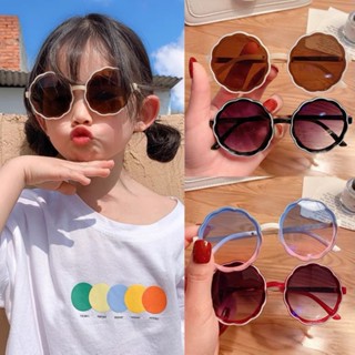 แว่นตากันแดด ป้องกันรังสียูวี ลายคลื่น สไตล์เกาหลี สําหรับเด็กผู้ชาย และเด็กผู้หญิง